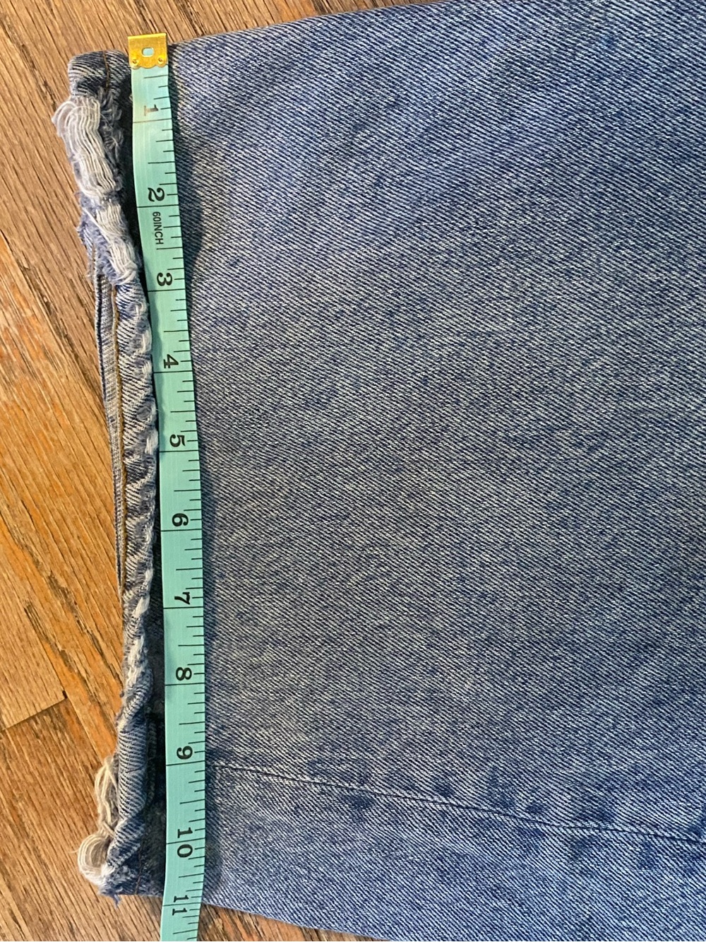 Agolde Low Curve Jean in Force - Picture 11 of 11